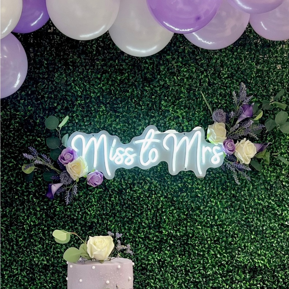 MISS TO MRS NEON SIGN LED